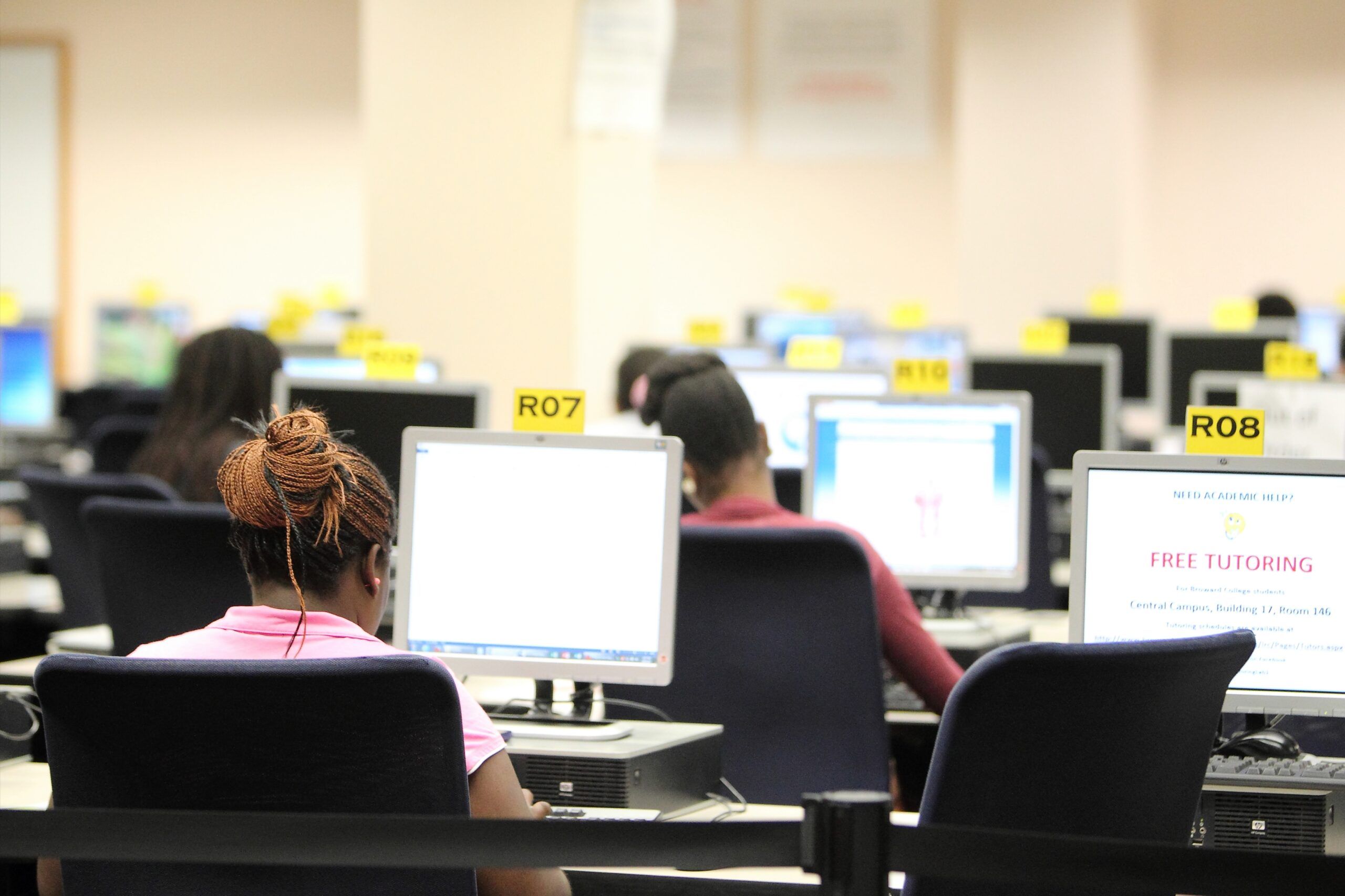 students studying in the computer lab