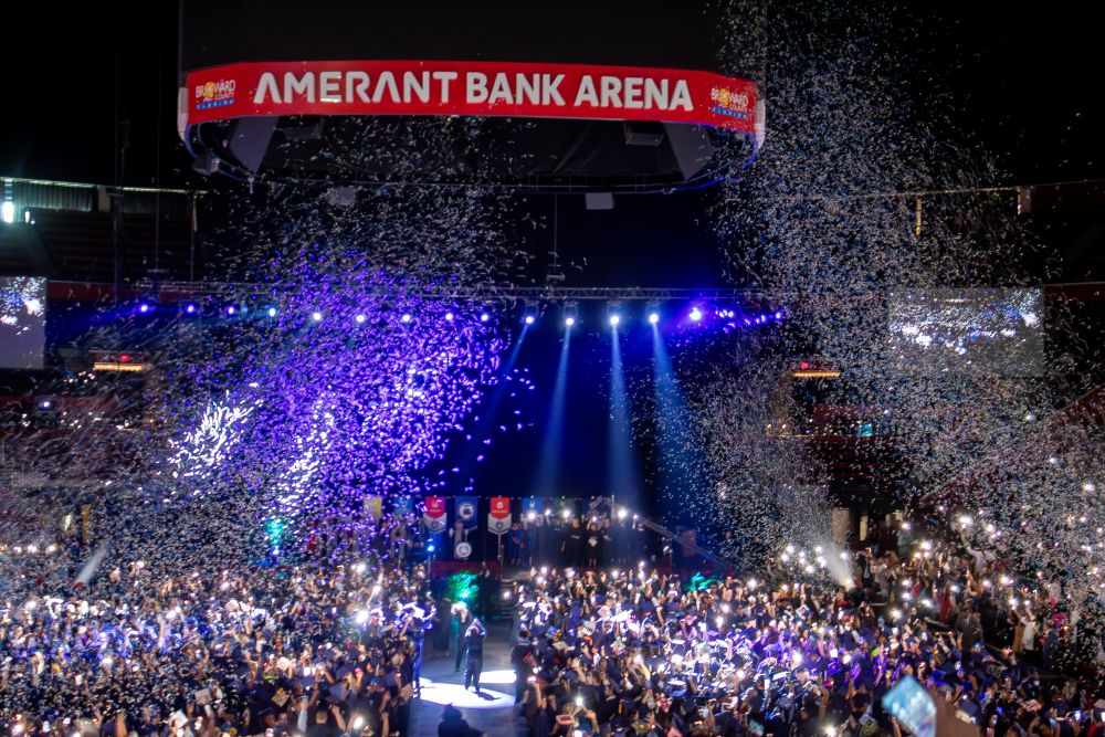Broward College Celebrates Fall 2025 Commencement image